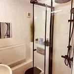 アパート Gemuetliche Dachgeschosswohnung ヒルデスハイム